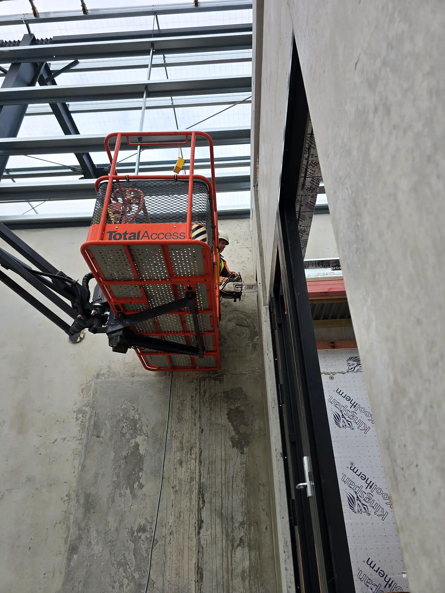 Commercial wall sawing project